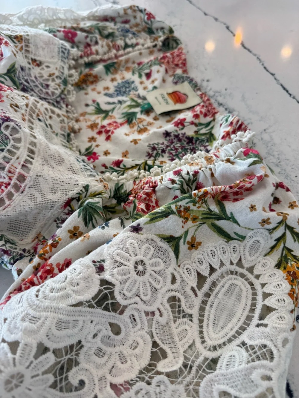 FARM Rio RARE White Floral Lace Dress with Multicolor Tropical Print Size Small